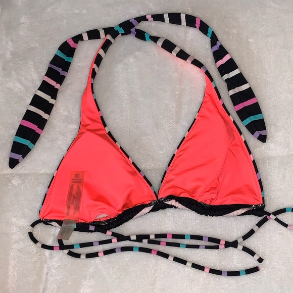 Victoria’s Secret Bikini Top - Picture 2 of 3